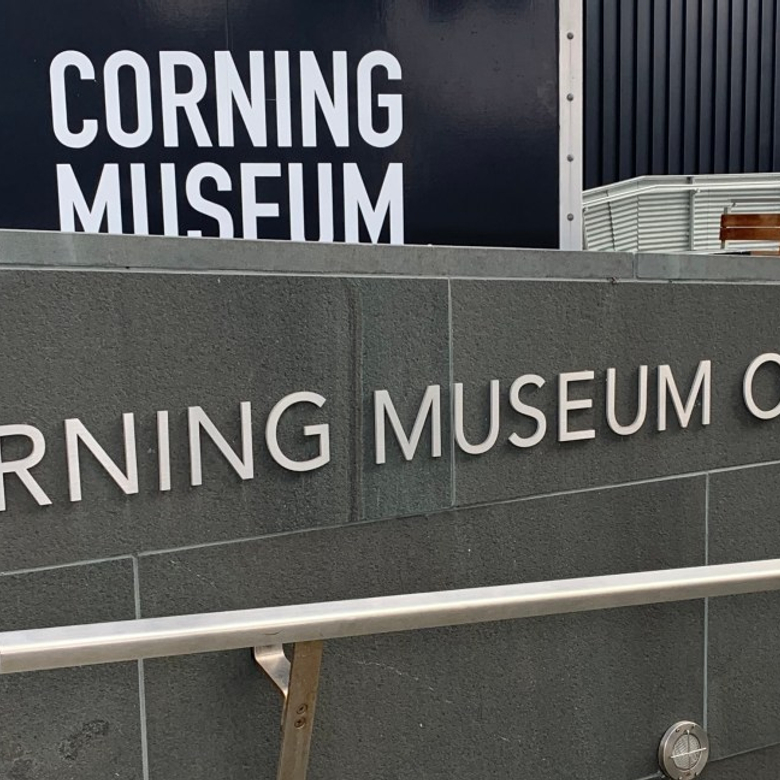 Muzeum skla v americkém Corningu